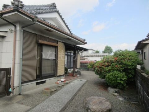 中古住宅 貸倉庫付き